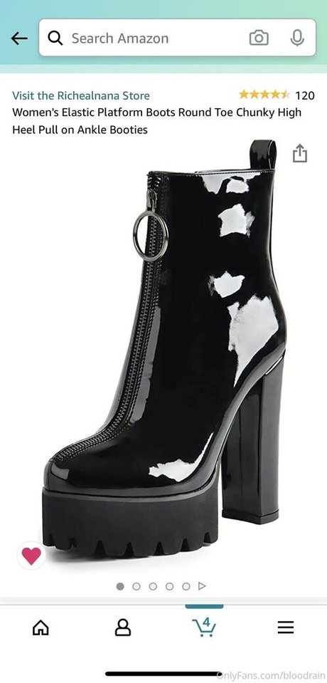 bloodrain model hot picture