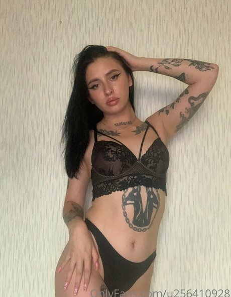 alina juicy b1tch pornstar gallery