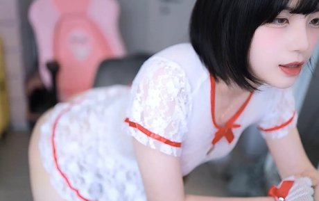 zlzzlz95 star erotic pic