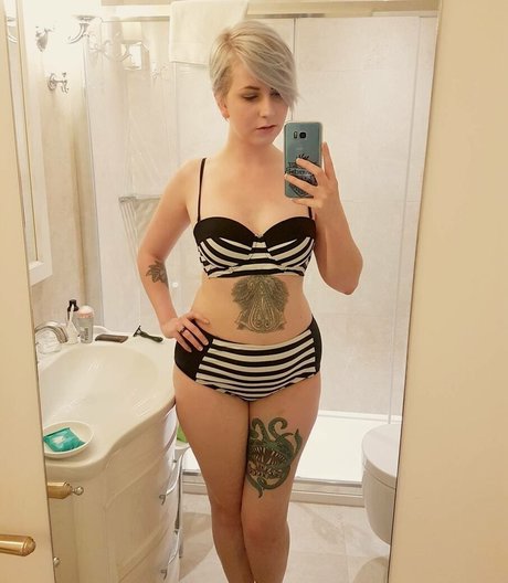 Stacey Jenkins star hot archive