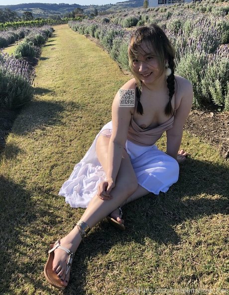 melissa cho chang free nice star img