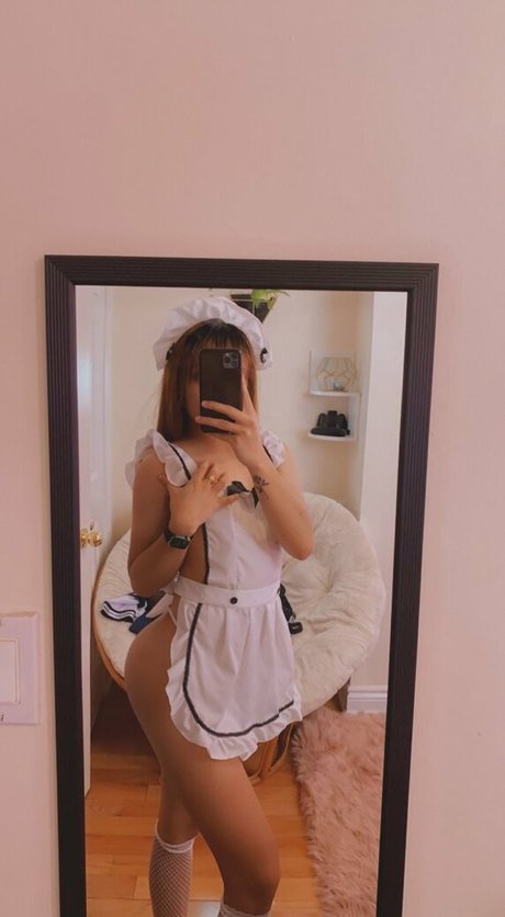 lunox model nudes pic