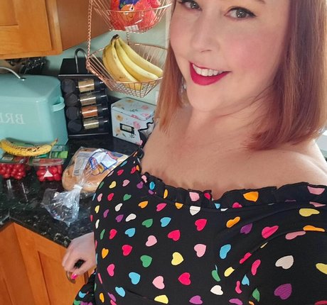 Ave Stone model top pic