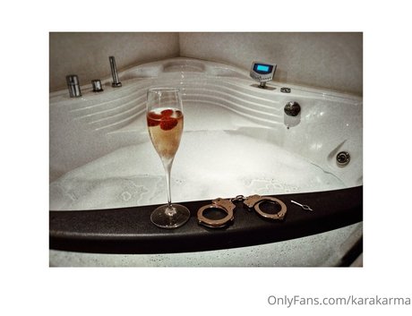 karakarma high quality pornstar picture