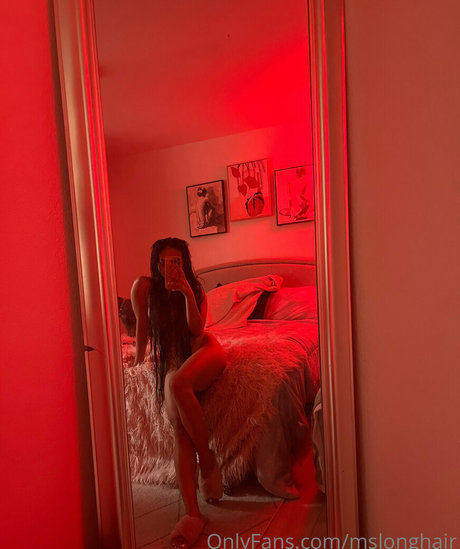 mslonghair naked model photo