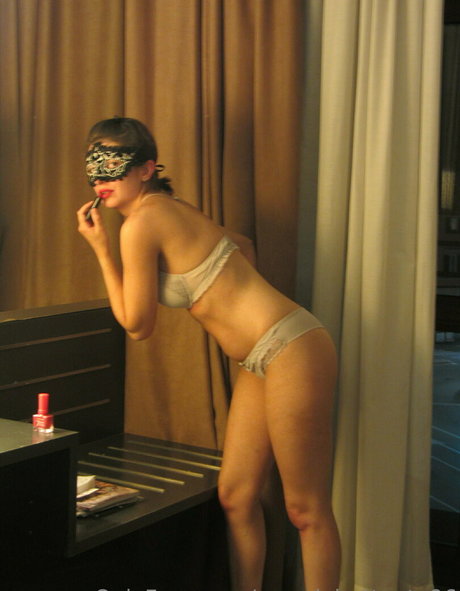 sexydebuttante96 high quality model pictures