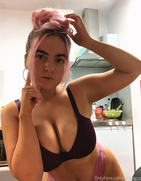 cezel model exclusive img