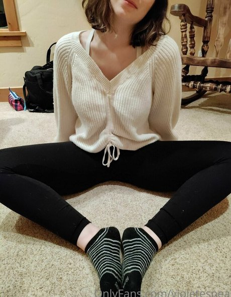 violetespea art star photos