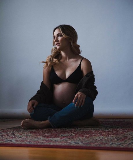 Julie Nolke star top photos