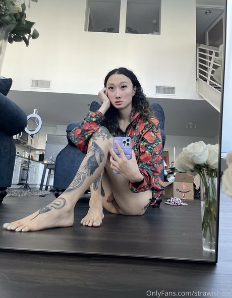 Billie Beaumont hot pornstar img