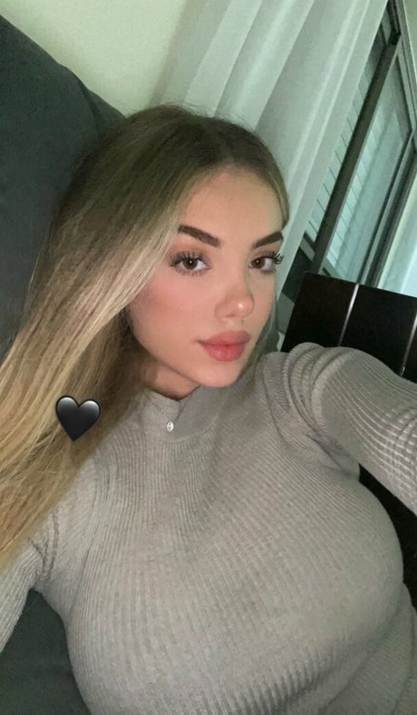 tattooed shemale onlyfans nudes picture