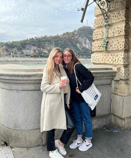 asian pawg onlyfans beautiful picture