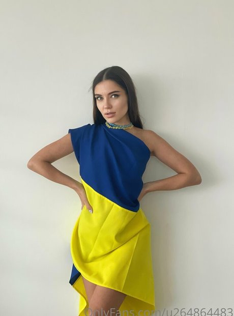 vika ua high quality actress photo