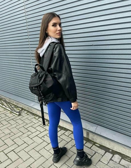 vika ua pornstar art pics