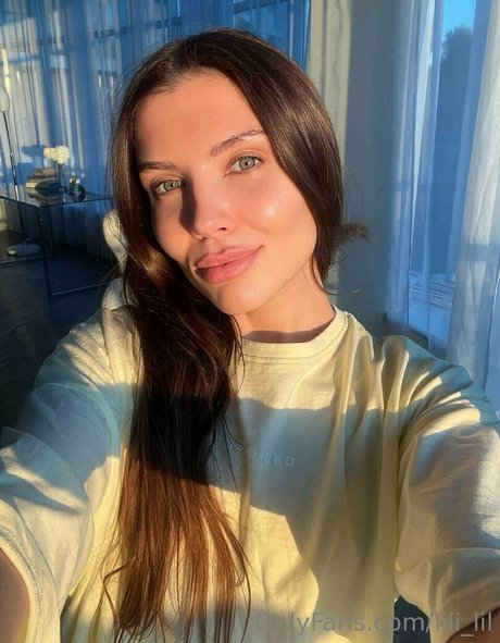 vika ua porn star picture