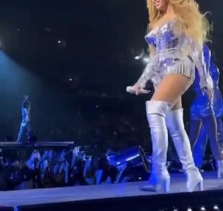 Beyonce Knowles star perfect photo