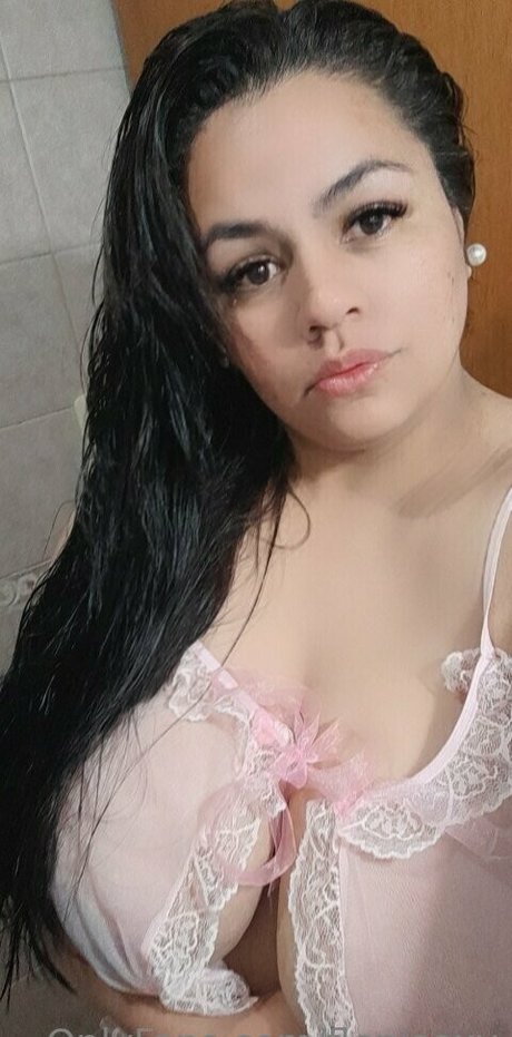 flopysexy star nude photo