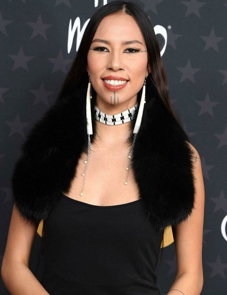 Quannah Chasinghorse best pornstar img