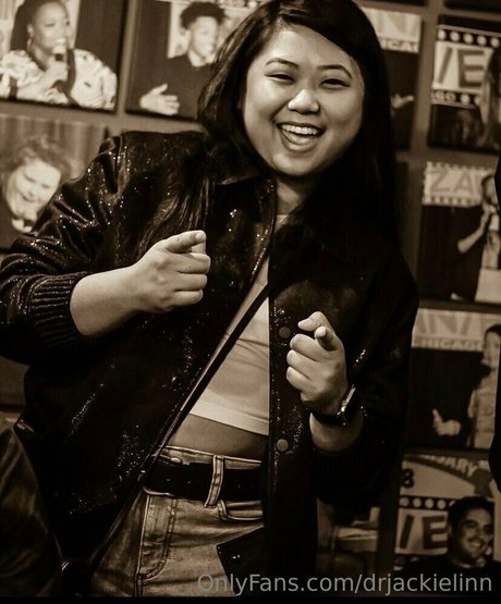 drjackielinn star adult picture