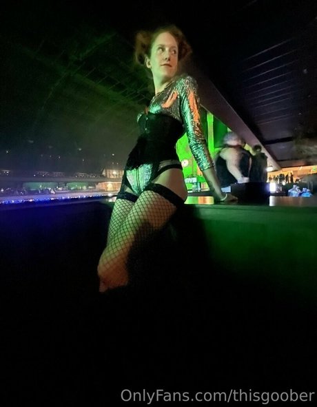 thisgoober nude model pic