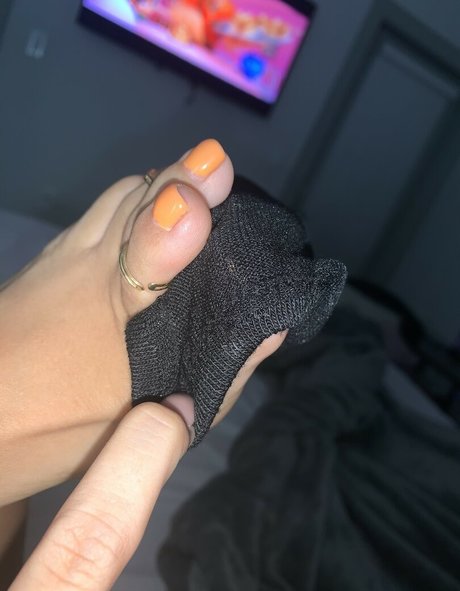 Miliani nude star image