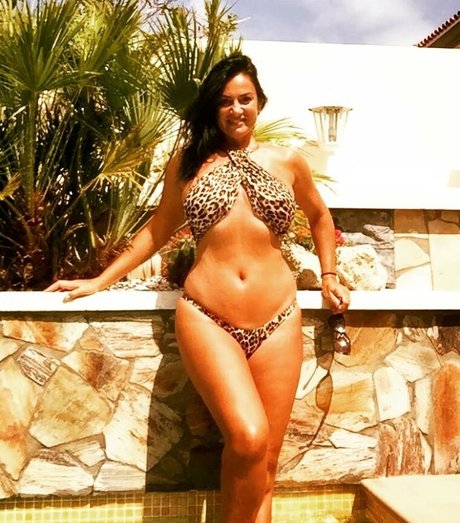 Angela Cavagna top actress image