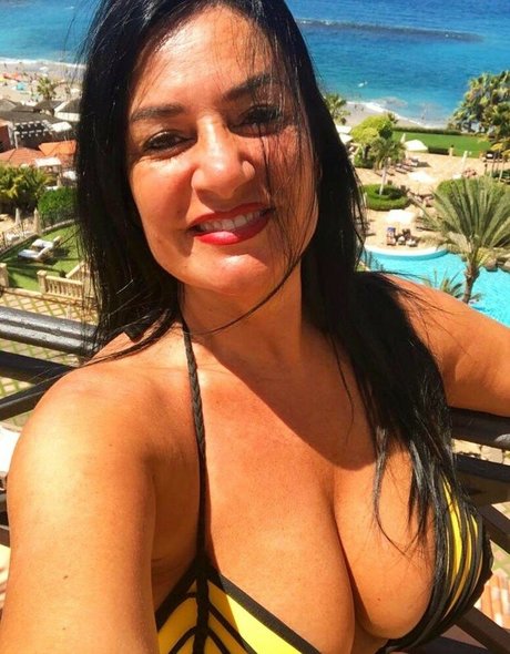 Angela Cavagna hot pornstar picture