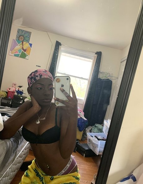 lovelykaybaby pornstar high quality img