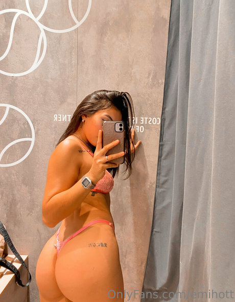 emihott pornstar hot archive