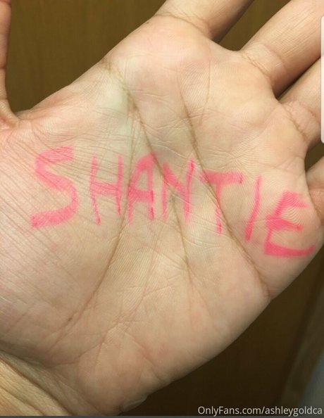 ashleygoldca model hot image