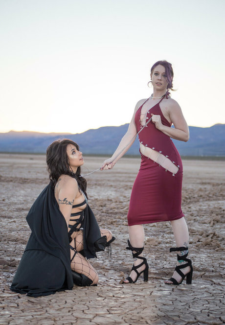 brunette pussy onlyfans pornos photo