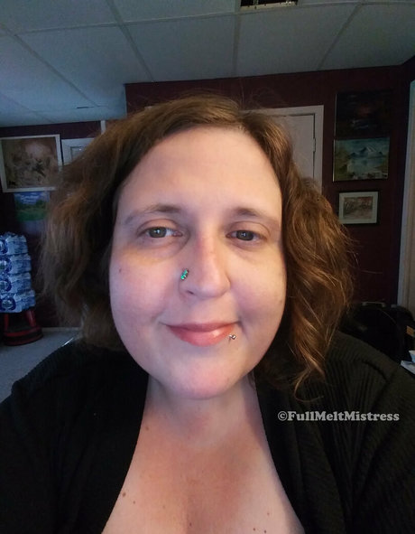 fullmeltmistress model nice photo