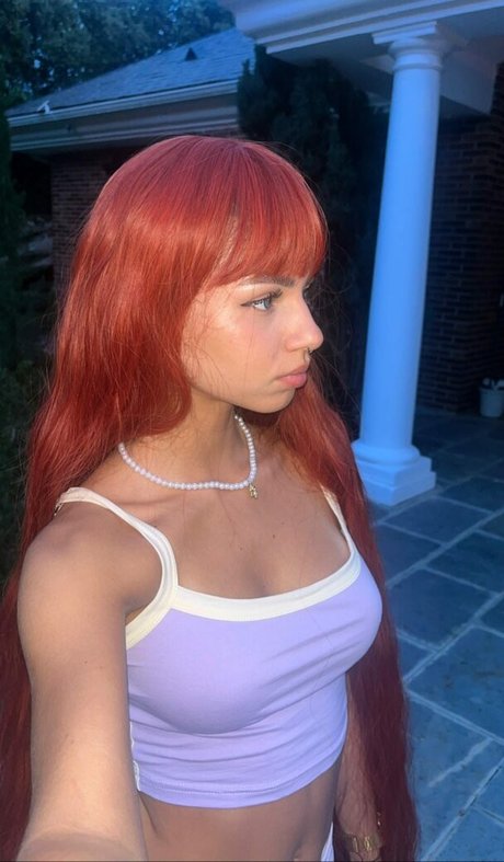 Larissa Kimberly naked model photos