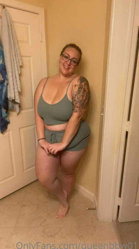 queenbbw01 pornstar beautiful pictures