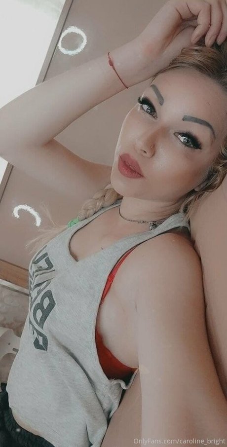 carolinebright hot actress photos