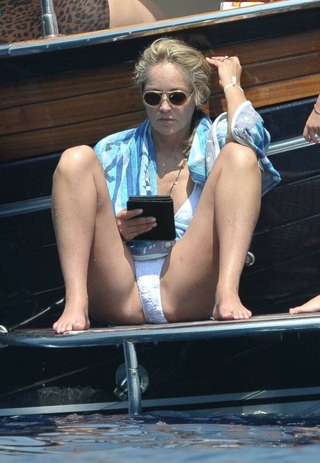 Sharon Stone sex model photos