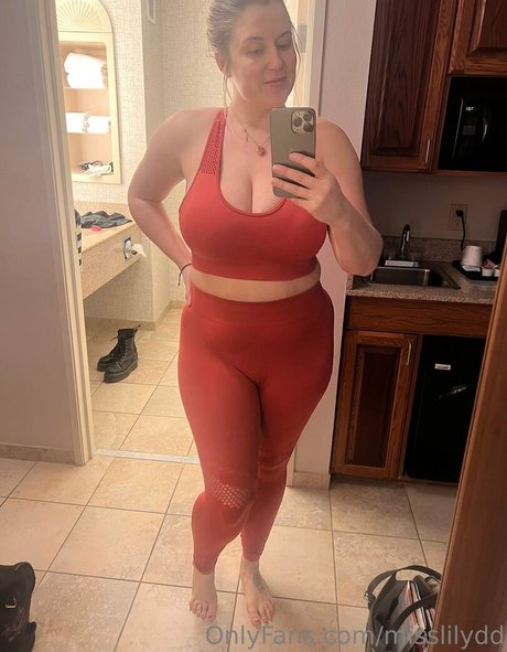 misslilydd erotic pornstar photo