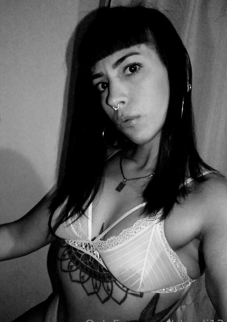 shuuli13 free model photo