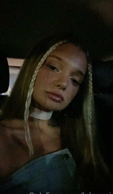 lolaaaai pornographic actress image