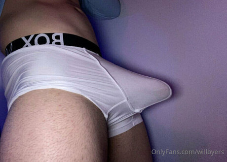 willbyers naked actress img