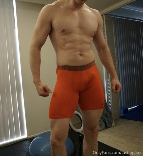 justingains star pornographic images