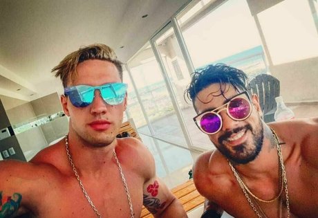 viktoronee star art photo