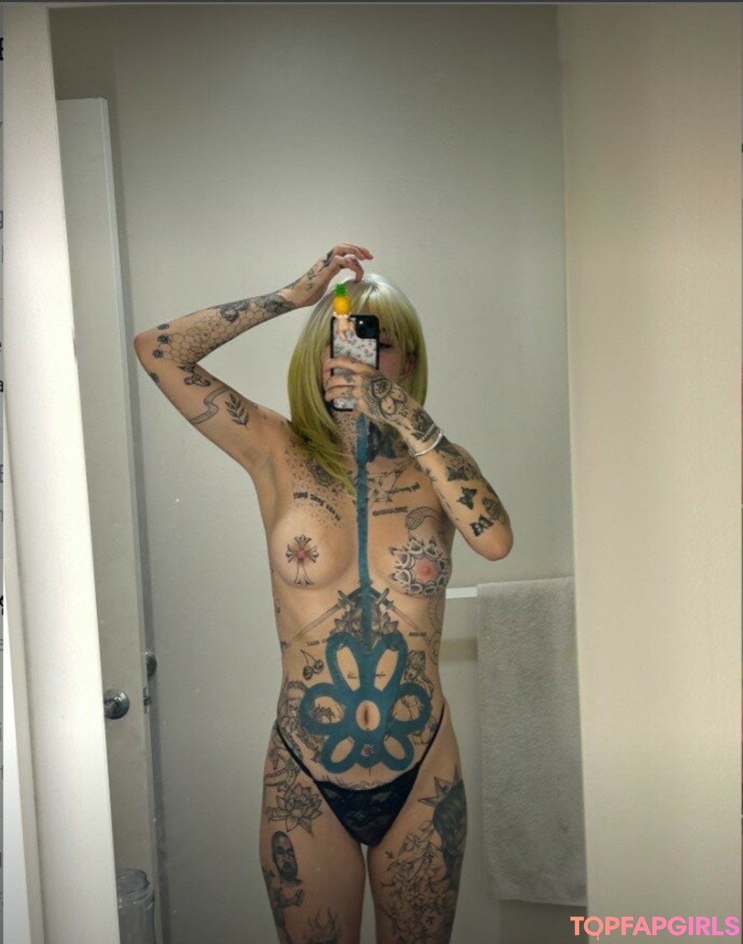 Coco Blake pornstar photos