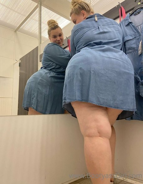 blonde masturbation onlyfans beautiful naked gallery