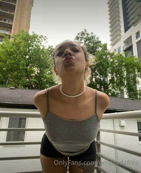 omgzadafree pornstar erotic image