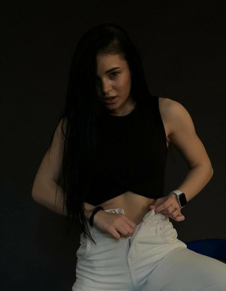 Mila Moore top pornstar photo