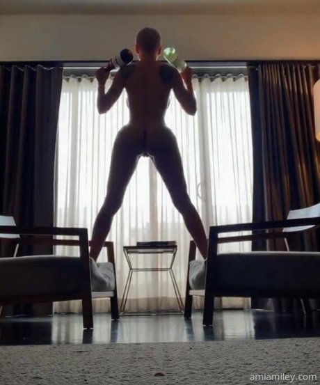 amiamileyxxx adult star archive