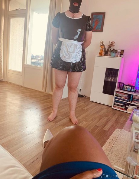 mc joris star nudes photos