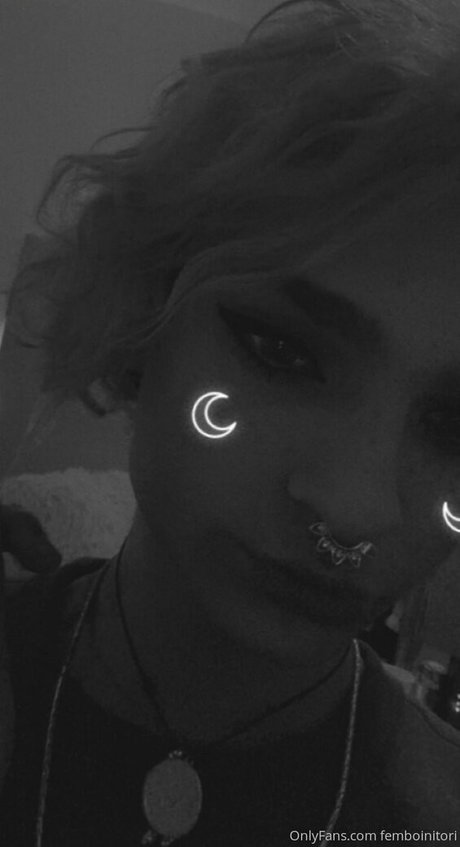 femboynitori pretty actress picture