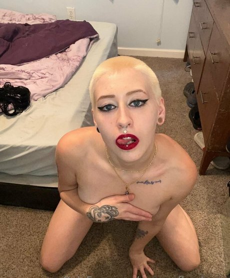 queenofbootyy__ exclusive actress img